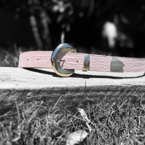 CINTURON TEXTURIZADO PALO ROSA